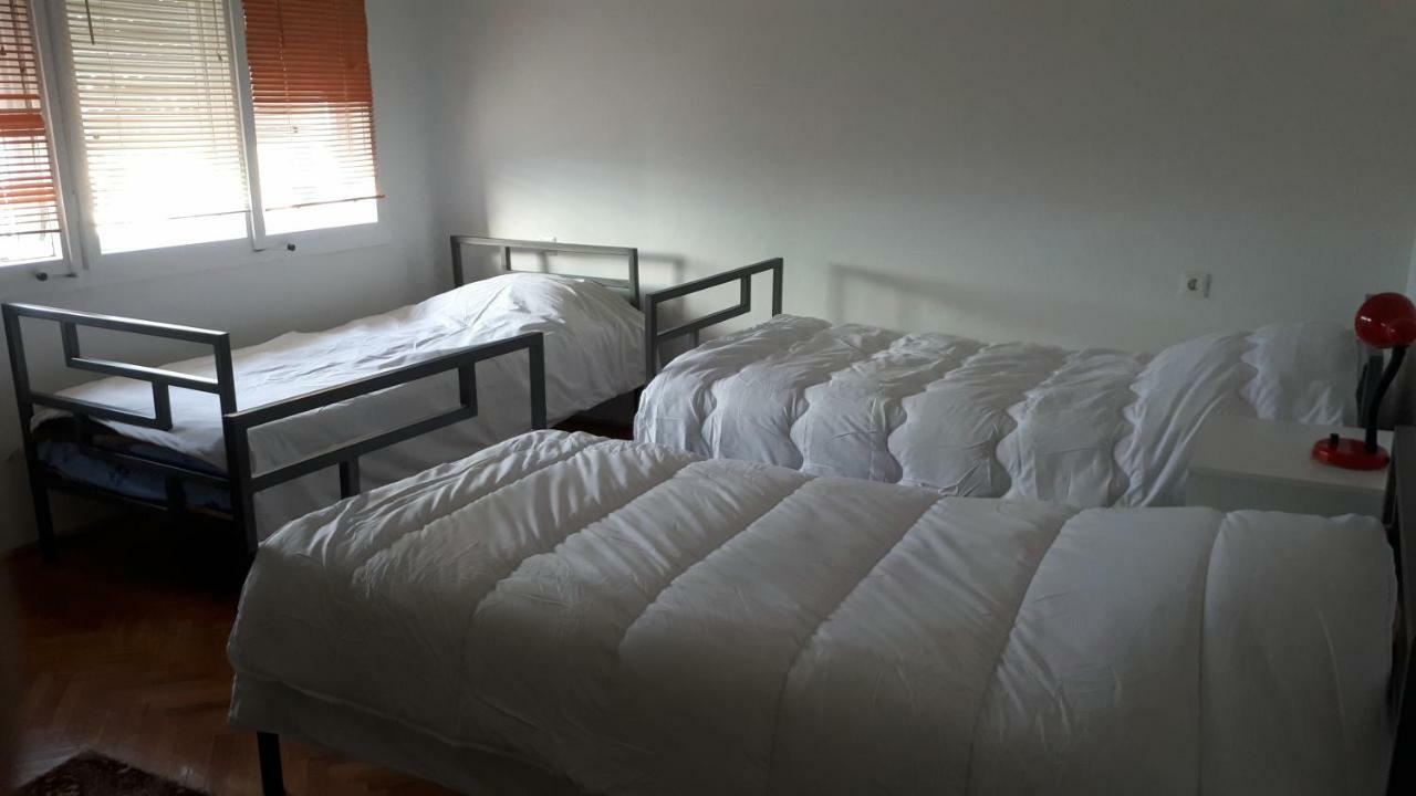 Edelweiss Hostel Štip Eksteriør billede